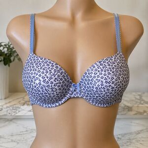 Barely There Blue Floral Bra 34D Padded Underwire Adjustable